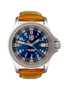 Luminox -- Ultimate Field