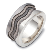 Antonello -- 11.50 mm Titanium & Gold Dora Wedding Band