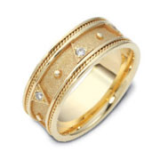 0.15 tcw Triangle 14K Yellow Gold Dora Wedding Band
