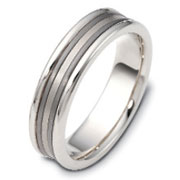 Jacobus -- 6.00 mm Titanium & Gold Dora Wedding Band