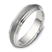 Madius -- 5.50 mm Titanium & Gold Dora Wedding Band