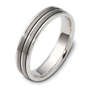 Paganinus -- 5.00 mm Titanium & Gold Dora Wedding Band