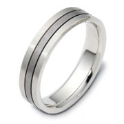 Pauluzo -- 5.00 mm Titanium & Gold Dora Wedding Band