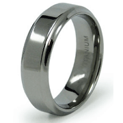 Step Edge Titanium Wedding Band