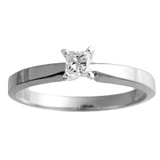 Solitare Princess Cut Diamond Promise Ring