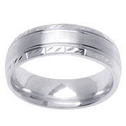 Diamond Cut Pattern Edge 14K Wedding Band