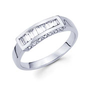 14KW Baguette, Round Diamond Ring (0.39Ct)