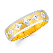 Men's 14K Diamond Shape Round Diamond Wedding Band
