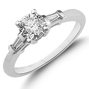 Round Cut 14K White Gold Engagement Ring