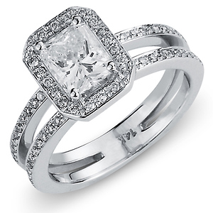 14K Radiant Cut Diamond Engagement Ring
